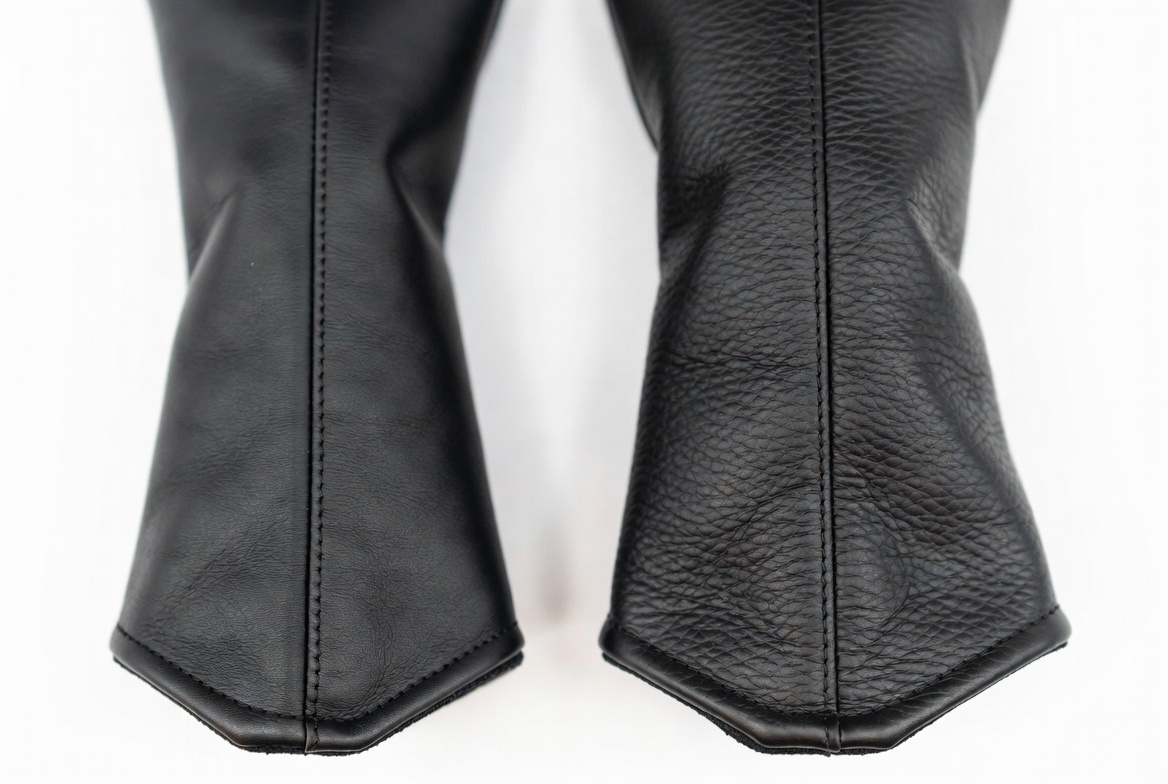 PU vs Genuine Leather Golf Headcovers: Which Should You Stoc